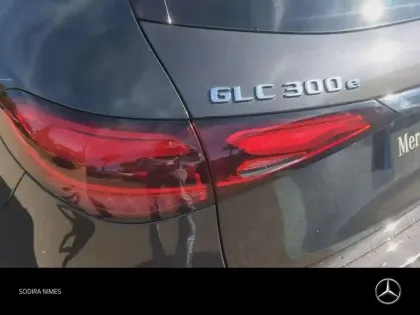 Photo 15 Mercedes GLC  300 e Hybrid 313ch AMG Line 4Matic 9G-Tronic