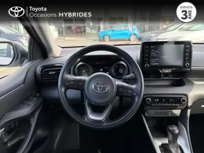 Photo 8 Toyota Yaris  116h Design PACK Confort 5p MC24