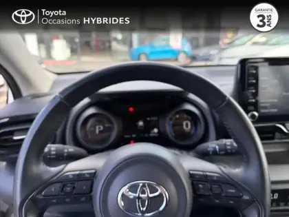 Photo 12 Toyota Yaris  116h Design PACK Confort 5p MC24
