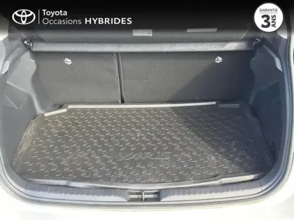 Photo 9 Toyota Yaris  116h Design PACK Confort 5p MC24