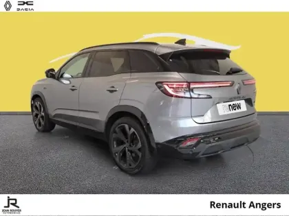 Photo 10 Renault Austral  1.2 E-Tech full hybrid 200ch Iconic esprit Alpine- 23