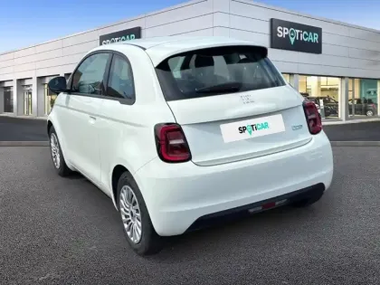 Photo 5 Fiat 500  e 95ch Action Berline MY22 23.8 kWh