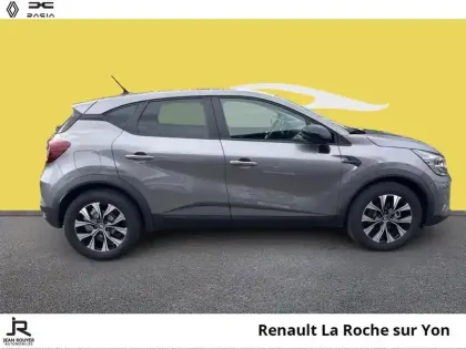 Photo 12 Renault Captur  1.6 E-Tech hybride 145ch Evolution