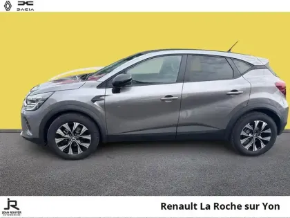 Photo 9 Renault Captur  1.6 E-Tech hybride 145ch Evolution