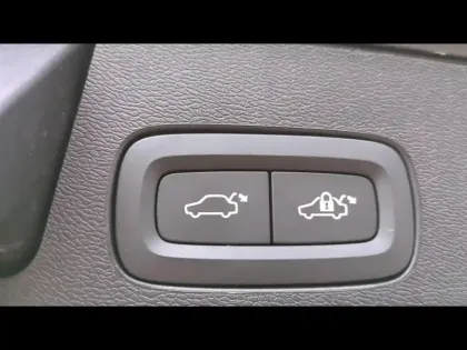 Photo 9 Volvo XC60  T6 Hybride Rechargeable 350ch Ultra Style Chrome Geartronic 8 AWD