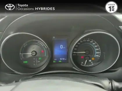 Photo 13 Toyota Auris  HSD 136h Design