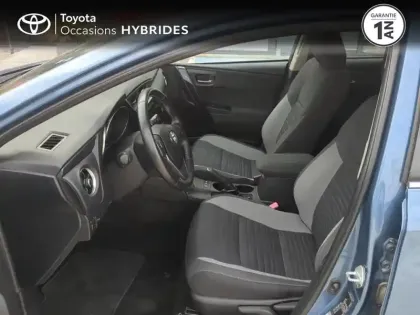 Photo 10 Toyota Auris  HSD 136h Design