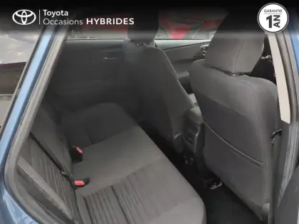 Photo 6 Toyota Auris  HSD 136h Design