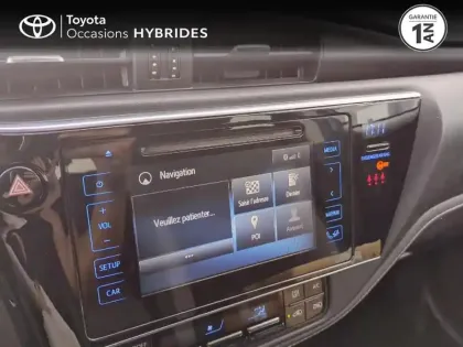 Photo 14 Toyota Auris  HSD 136h Design