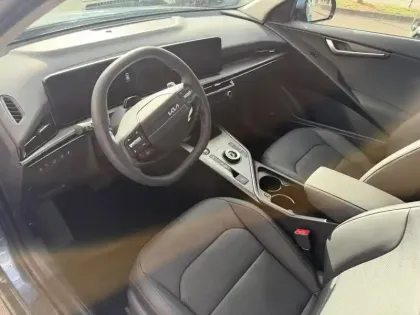 Photo 13 Kia Niro  1.6 GDi 138ch HEV Premium DCT6