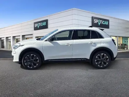 Photo 6 Fiat 600  1.2 Hybrid Turbo 110ch La Prima eDCT6