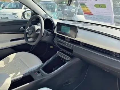 Photo 9 Fiat 600  1.2 Hybrid Turbo 110ch La Prima eDCT6
