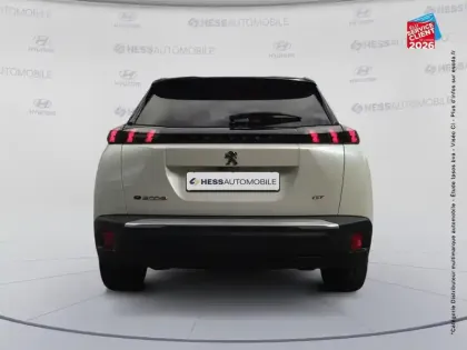Photo 6 Peugeot 2008  e- 136ch GT