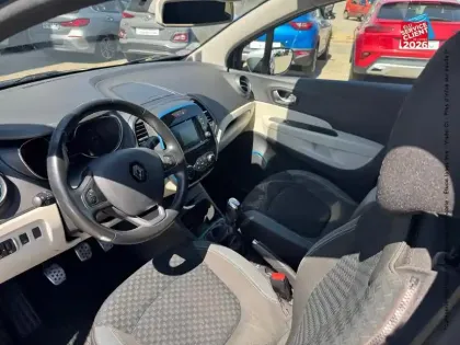 Photo 14 Renault Captur  1.2 TCe 120ch energy Intens