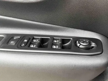 Photo 13 Jeep Renegade  1.5 Turbo T4 130ch MHEV Altitude BVR7