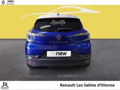 Photo 10 Renault Captur  1.6 E-Tech full hybrid 145ch Techno