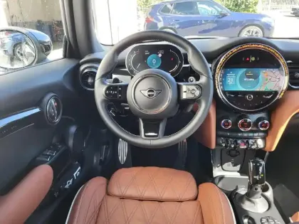 Photo 7 Mini Mini Cabrio Cooper S 178ch John Cooper Works BVA7
