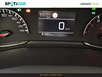 Photo 13 Peugeot 2008  1.2 PureTech 100ch S&S Allure