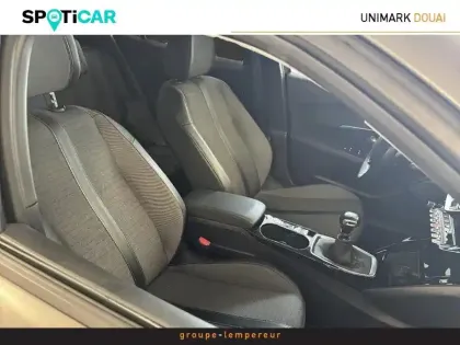Photo 10 Peugeot 2008  1.2 PureTech 100ch S&S Allure