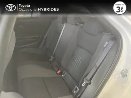 Photo 11 Toyota C-HR  1.8 Hybride 140ch Design Pack Confort