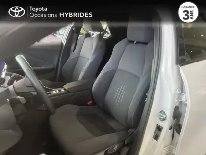 Photo 10 Toyota C-HR  1.8 Hybride 140ch Design Pack Confort