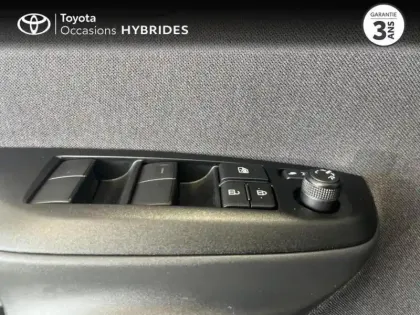 Photo 10 Toyota Yaris  Cross 116h Dynamic MC24