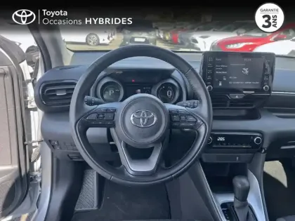 Photo 8 Toyota Yaris  116h Design 5p MC24