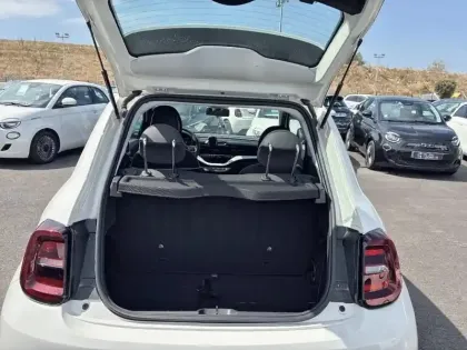 Photo 8 Fiat 500  e 95ch Action
