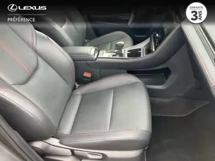 Photo 5 Lexus Lbx  1.5 136ch Emotion 2WD