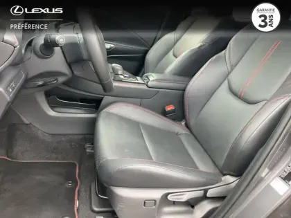 Photo 10 Lexus Lbx  1.5 136ch Emotion 2WD