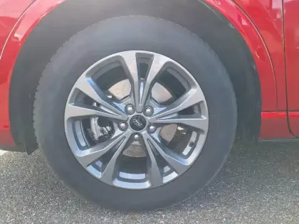 Photo 8 Ford Kuga  2.5 Duratec 190ch FHEV ST-Line X BVA i-AWD