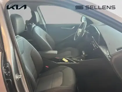 Photo 5 Kia Niro  1.6 GDi 138ch HEV Active DCT6