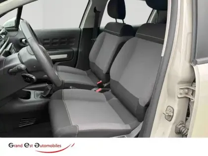 Photo 10 Citroën C3  1.2 PureTech 83ch S&S YOU!