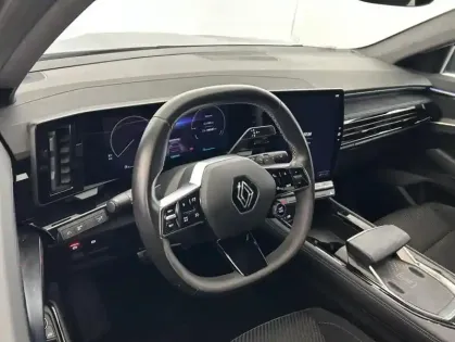 Photo 9 Renault Austral E-Tech hybrid 200 Techno esprit Alpine 5p