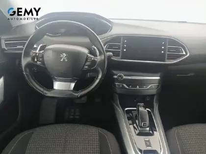 Photo 7 Peugeot 308  SW BlueHDi 130ch S&S EAT8