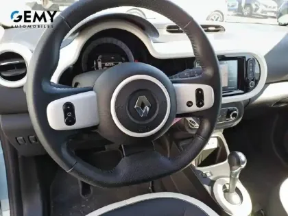 Photo 12 Renault Twingo  III E-Tech