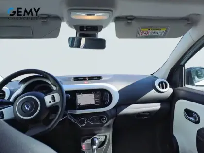 Photo 7 Renault Twingo  III E-Tech