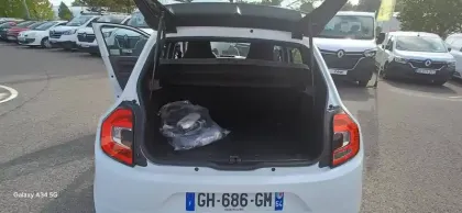 Photo 8 Renault Twingo  III E-Tech