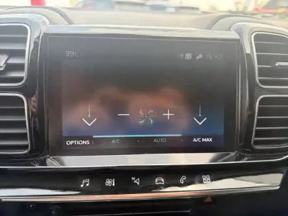 Photo 18 Citroën C5 aircross  Hybride Rechargeable 225 e-EAT8