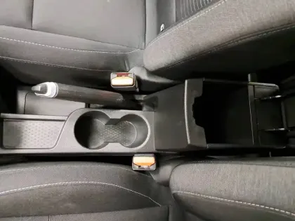 Photo 34 Renault Captur  TCe 90 - 21