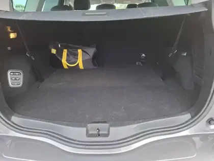 Photo 42 Renault Scenic Grand  TCe 140