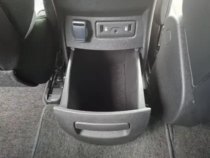 Photo 36 Renault Scenic Grand  TCe 140