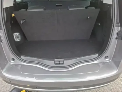 Photo 47 Renault Scenic Grand  TCe 140
