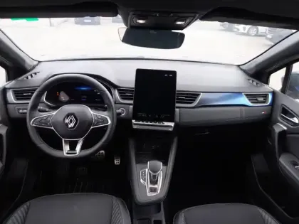 Photo 9 Renault Captur  E-Tech full hybrid 145 ch