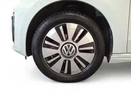 Photo 10 Volkswagen Up e- Electrique