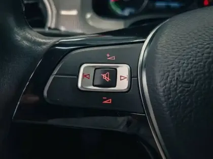 Photo 22 Volkswagen Up e- Electrique