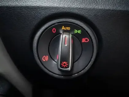 Photo 31 Volkswagen Up e- Electrique