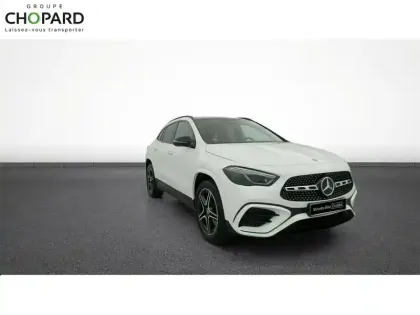 Photo 11 Mercedes GLA  250 e 8G-DCT