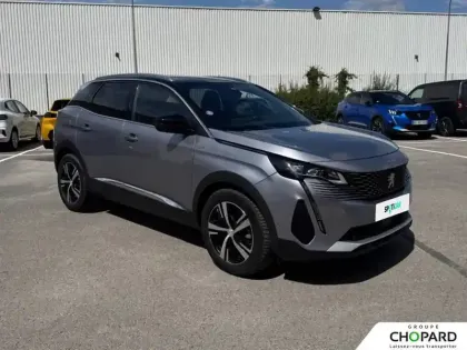 Photo 32 Peugeot 3008  Hybrid 136 e-DCS6