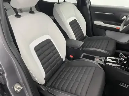 Photo 29 Citroën C3 Aircross  Hybride 145 ch Aut